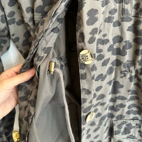 Knox Rose Women's XL Charcoal Grey Leopard Print Button Front Utility Jacket - Picture 3 of 8